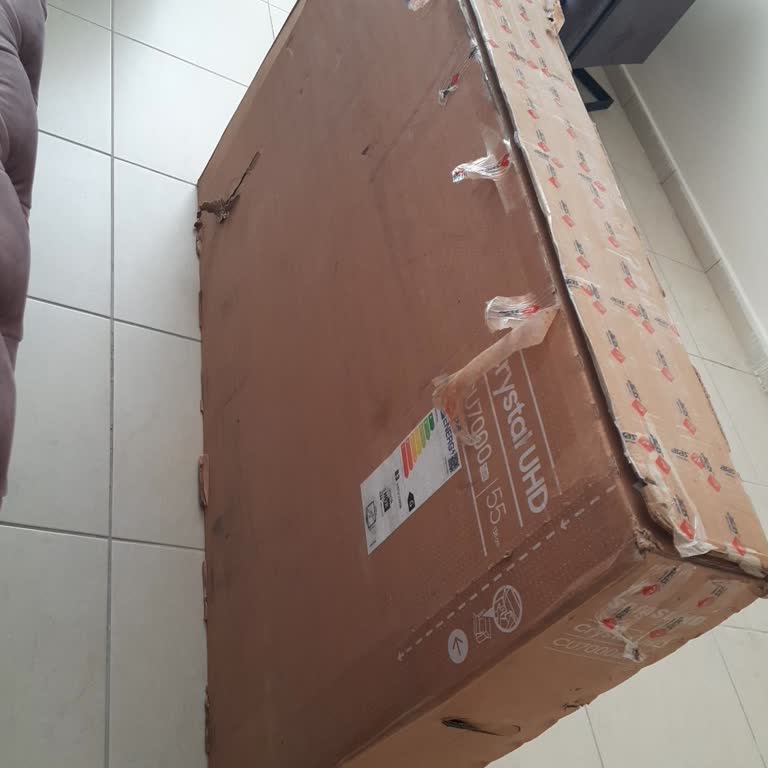 Fırsatlar Alemi Samsung Televizyon Ekran Kırık Çıktı Ve Teshir Ürünü Satmışlar Bize