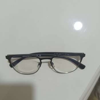 Atasun Optik Gözlük Kulağımda Yara Yaptı