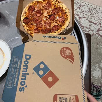 Domino's Atatürk Mah 10 Dakika Hem Soğuk Hem Bayat Ürün Yolluyor Yazık