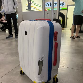 Havaş Ajet / Kayseri Havalimanı / Hasarlı Bagaj