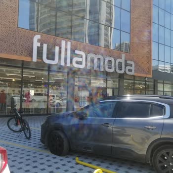 Fullamoda Aracıma Zarar Verdi