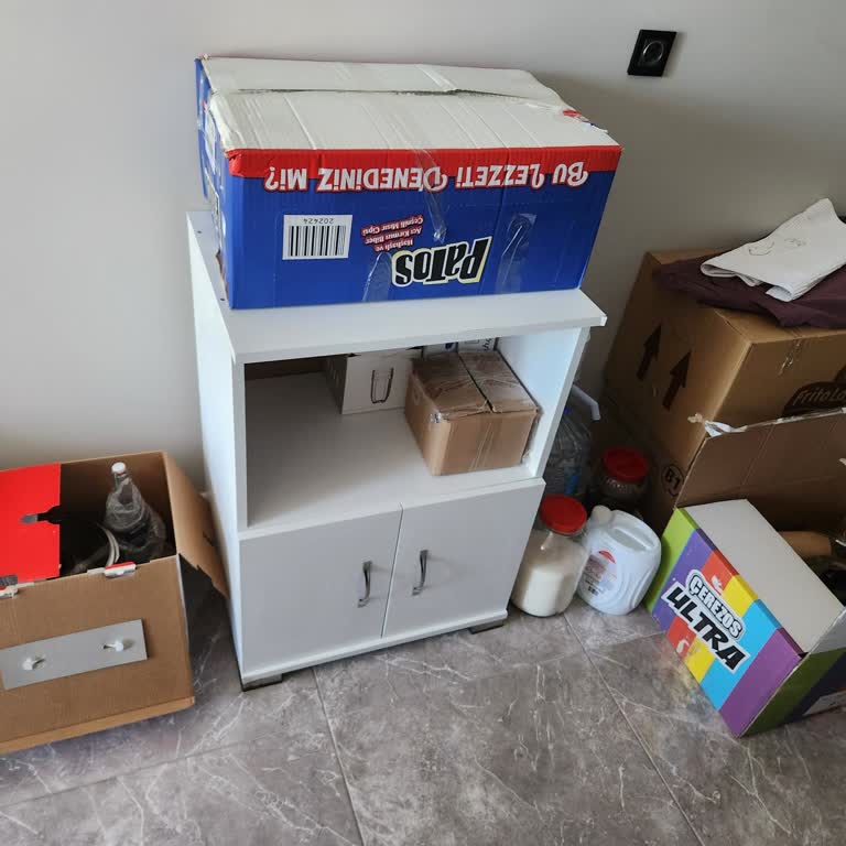 Murat Nakliyat Nakliye İçin Eşyalarımı Topladım Ama Gelinmedi.