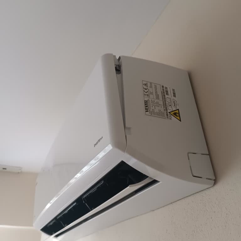 Vestel Yetkililerine Ulaşılmıyor, Klima Kapağı Kapanmıyor.