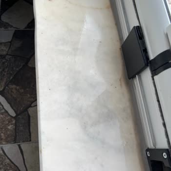 Naturel Cam Balkon Cam Balkondan Her Yağmurda Su Sızıntısı