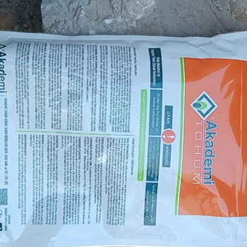 Akademi Tohum Çim Değil Yabani Ot Tohumu Satıyor!