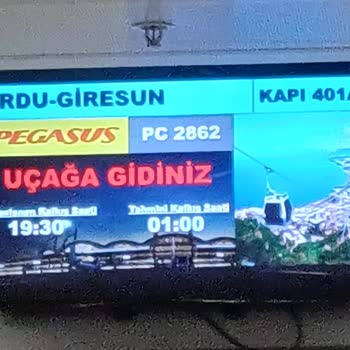 Pegasus Uçak Firması 5.5 Saat Rötar Yapıp Bizi Perişan Etti.