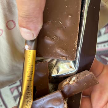 BİM Buono Çikolata Kurtlu Çıktı