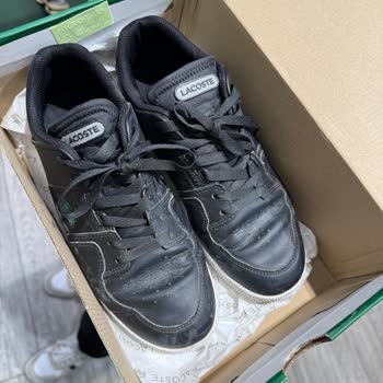 Lacoste Ürününün Arkasında Durmuyor