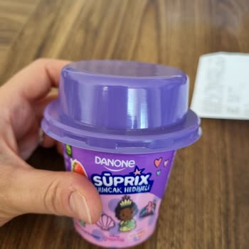 File Marketten Aldığım Ürünün İçinden Çöp Çıktı.