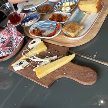 Konya Big Chefs'te Yavaş Çay Servisi Sorunu