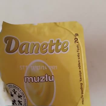 Danone Tikveşli Ürününden Çıkan Madde!