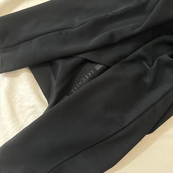 Skechers Kapüşonlu Sweatshirt İki Günde Bozuldu