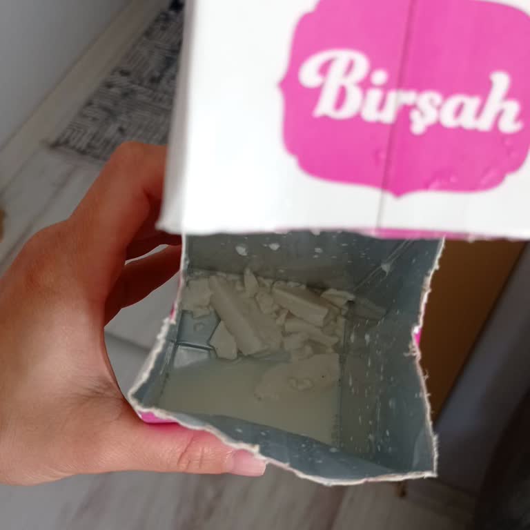 A101'den Aldığım Süt Bozulmuş Çıktı!