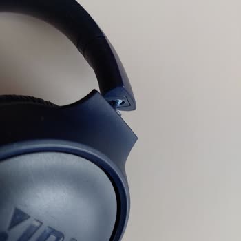 JBL Tune 510BT Kulaklık Eklem Yerinden Kırıldı