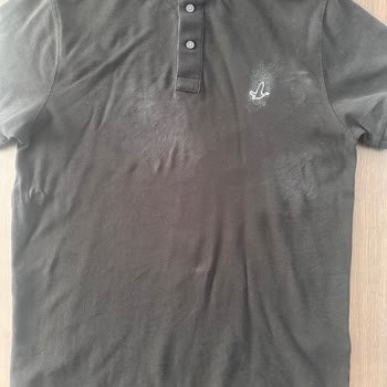 Beymen'den Aldığım T-shirtlerde Logo Renklerinin Erimesi