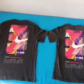 Nike Barçın Sur Yapı Bursa Rengi Solan T-shirt