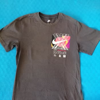 Nike Barçın Sur Yapı Bursa Rengi Solan T-shirt