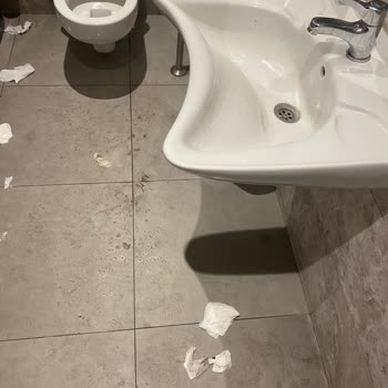 Samsun Yeşilyurt BP'de Müşteri İlgisizliği Ve Hijyen Sorunu