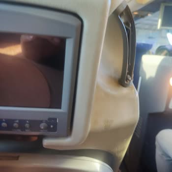 Balıkesir Hakser Turizm Kadar Kötü Bir Otobüs Firması Yok.