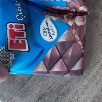 Eti Gıda Çikolatanın 1/3'lük Kısmının Olmaması Ve Kötü Halde Gözükmesi