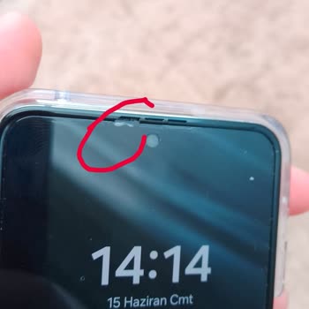 Cepax Telefon Plastik Çalışan Tarafından Kırılması