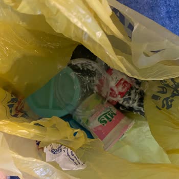 Şok Marketler Gecikmiş Sipariş Ve Hasarlı Ürünler: Şok'tan Memnuniyetsizlik