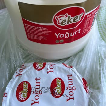 A101 Eker Marka Yoğurtta Kıl Çıktı