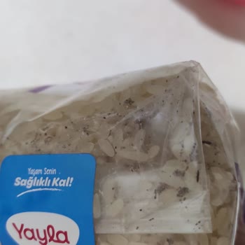 Migros Böceklenmiş Ve Tarihi Yaklaşmış Ürün Teslim Etti.