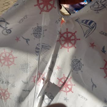 Aydın Şemsiye 1 Gün Ömürlü Plaj Şemsiyeleri Üretiyor