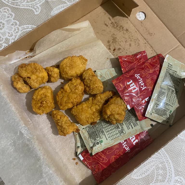 Pizza Hut İzmir Karabağlar Şubesi Alakasız Sipariş Teslimatı!