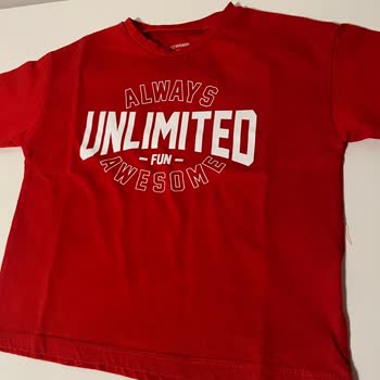 LCW Tshirtün Baskısındaki Boya Her Şeye Boya Verdi