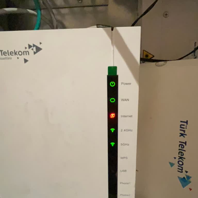 Türk Telekom İnternet Sürekli Gidiyor