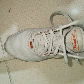 Bir Daha Nike Mı? Asla...