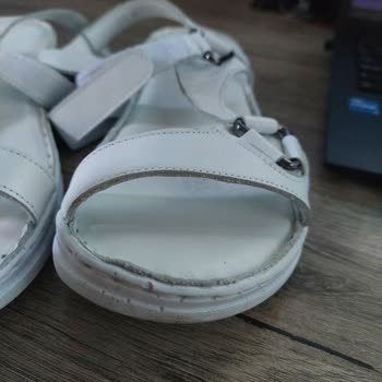 Derimod Hatalı Üretim Sandalet