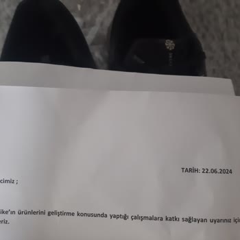 Nike Ürününün Arkasında Durmuyor