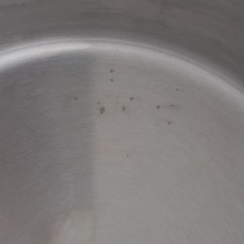 Korkmaz Mutfak Eşyaları Tencere Takımı Pas Sorunu