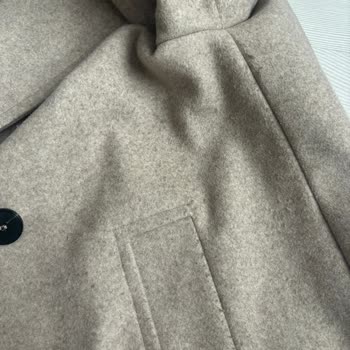 Zara Mantel Verfilzte Achselhöhlen und Schweißgeruch - Enttäuschende Erfahrung mit Rückgabeangebot