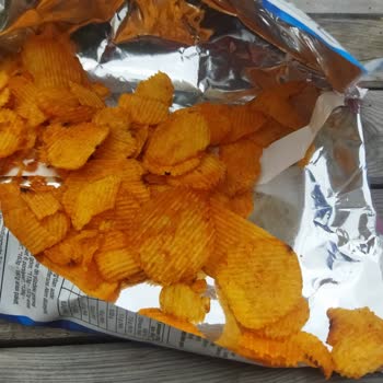 Ruffles Paketinde Garip Bir Tüy Buldum!