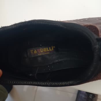 Tardelli Ayakkabı Ofis Çalışanının Ayakkabı Hayal Kırıklığı