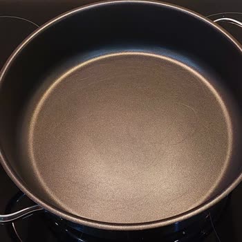 WMF Reistopf Teflon-Kratzer trotz Anweisungen, Service verweigert Garantieabdeckung