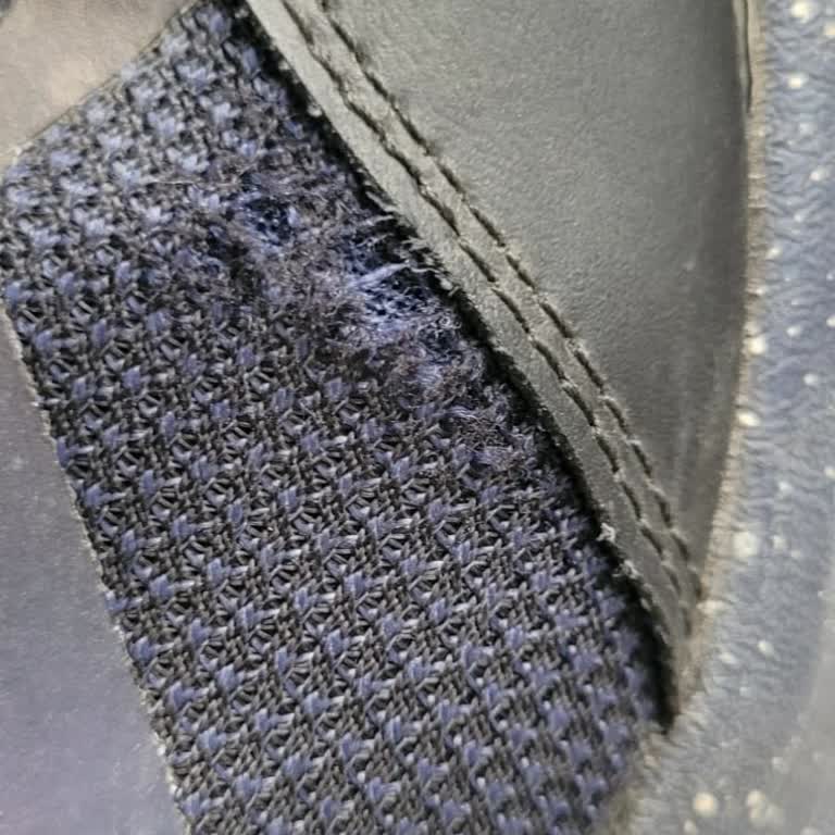 Skechers Üretim Hatasını Kabul Etmiyor, İade Yapmıyor