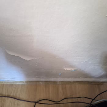 Marshall Kabaran Dökülen Pul Şeklinde Çatlayan Hatalı Boya Satıyor