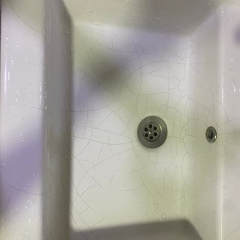 Ege Vitrifiye Ege Seramik'ten Aldığım Lavabo Çatlaklarla Doldu!