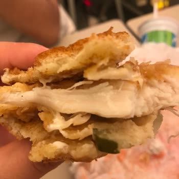 Popeyes Bozuk Ve Pişmemiş Ürün