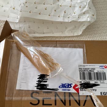 Senna Design'dan Mezuniyet Elbisesi Kabusu: Kırışık Ve Özensiz Teslimat