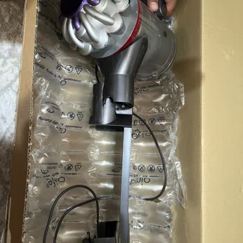 Dyson Serviste Kırdıkları Ürünüm İçin Ücret İstediler