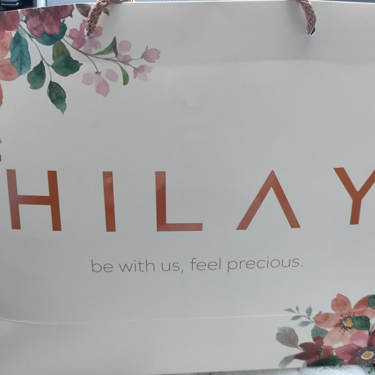 Hilay Butik Zerujport Hilay'da Beğenmediğim Ürünü Almaya Zorlandım