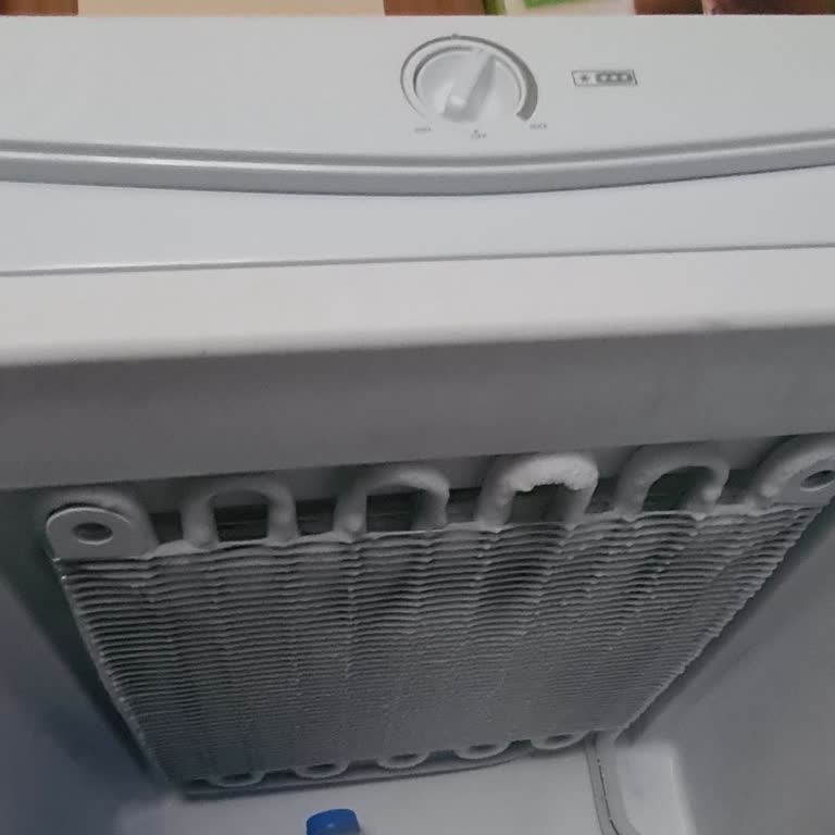 Uğur Derin Dondurucu Üst Gözde Eksik Parça Sorunu