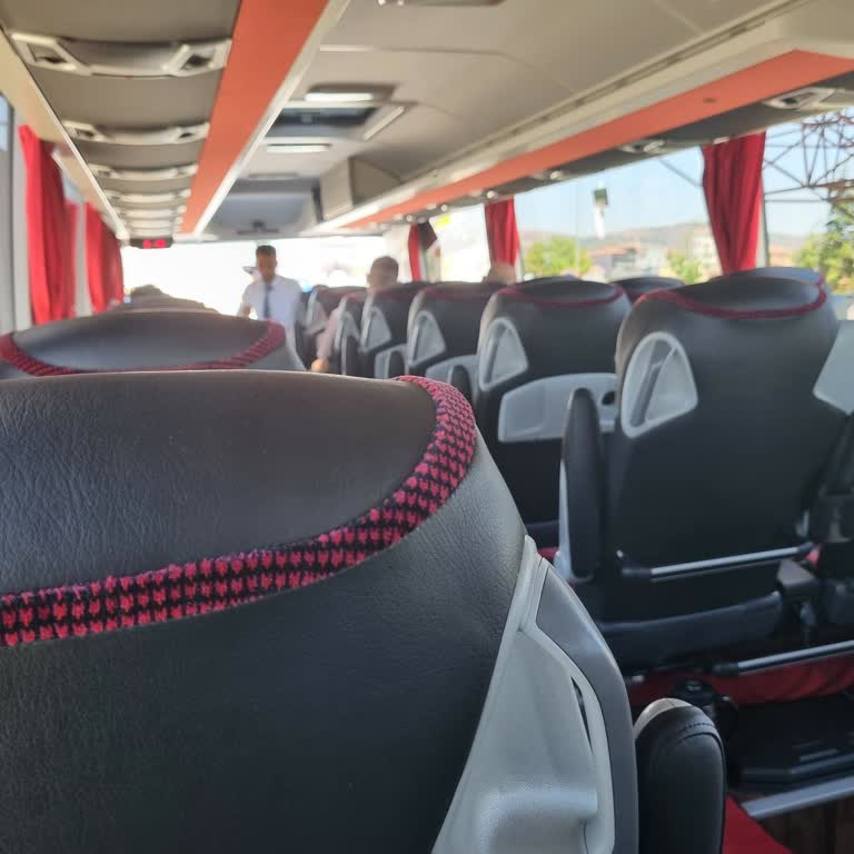 Esadaş Turizm Otobüste TV. Var Görünüyor Ama Yok.