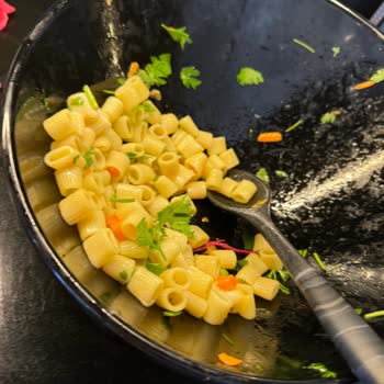 Sabiha Gökçen Havalimanı Plaza Premium Lounge'da Yetersiz İkram Ve Hizmet